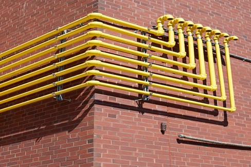 لوله کشی گاز ساختمان در شهرکرد